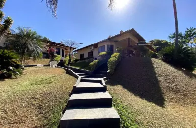 Chácara de 5169 m² com 06 quartos à venda por r$ 2.850.000 no condomínio parque dos cisnes - goiânia
