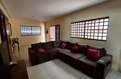 Casa de 103 m²  com 02 quartos à venda por r$ 480.000,00 no industrial mooca em goiânia/go