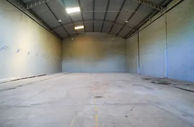 Barracão / Galpão / Depósito para alugar na Rua CM10, Setor Cândida de Morais, Goiânia