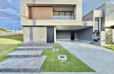 Casa de Condomínio com 4 Quartos + escritório à Venda, por R$ 1.790.000