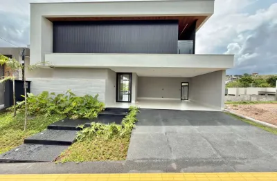 Casa de Condomínio com 4 Suítes, Escritório e Home TV à Venda no Jardins Bolonha em Senador Canedo/GO.