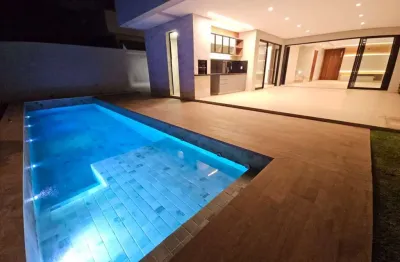 Casa com 4 quartos à venda na Avenida Diógenes Dolival Sampaio, 10, Jardins Valência, Goiânia