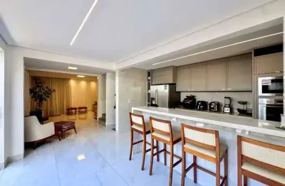 Casa de 185m² com 03 quartos, sendo 01 suíte á venda no Setor Vila João Braz - Goiânia - GO