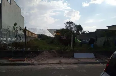 Terreno à venda na Rua Iracy Umbelina de Jesus, Caxangá, Suzano