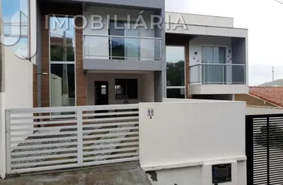 Casa residencial com 3 quartos  à venda, 110.00 m2 por r$685000.00  - praia do santinho - florianopolis/sc