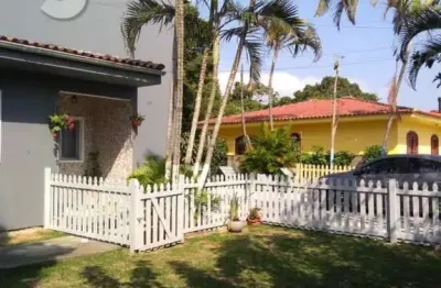 Casa residencial com 4 quartos  à venda, 196.00 m2 por r$628000.00  - ingleses do rio vermelho - florianopolis/sc