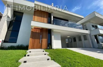 Casa Residencial com 4 quartos  à venda, 239.23 m2 por R$1850000.00  - Sao Joao Do Rio Vermelho - Florianopolis/SC