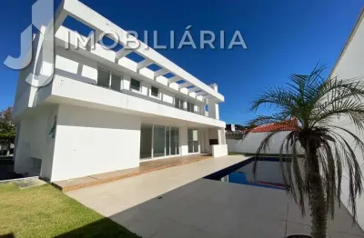 Casa residencial com 4 quartos  à venda, 527.00 m2 por r$7550000.00  - jurere internacional - florianopolis/sc