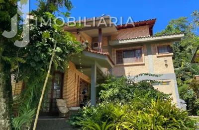 Casa residencial com 4 quartos  à venda, 231.05 m2 por r$1950000.00  - cachoeira do bom jesus - florianopolis/sc