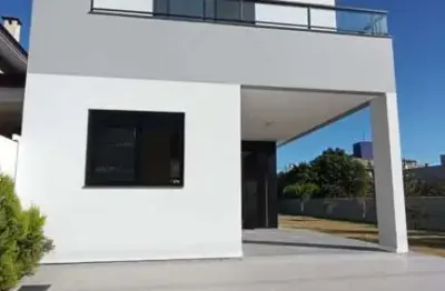 Casa residencial com 3 quartos  à venda, 230.00 m2 por r$2200000.00  - ingleses do rio vermelho - florianopolis/sc