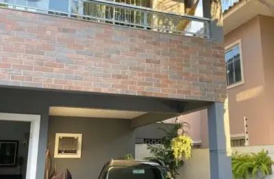 Casa Residencial com 3 quartos  à venda, 133.86 m2 por R$1000000.00  - Ingleses Do Rio Vermelho - Florianopolis/SC