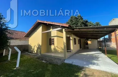 Casa Residencial com 2 quartos  para alugar, 56.00 m2 por R$2900.00  - Sao Joao Do Rio Vermelho - Florianopolis/SC