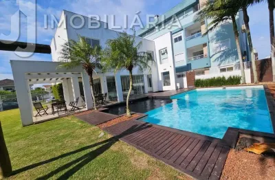 Casa com 3 quartos para alugar na Rua Adiles Della Giustina, 155, Ingleses do Rio Vermelho, Florianópolis