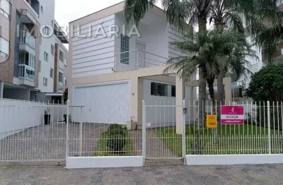 Casa Residencial com 4 quartos  à venda, 270.00 m2 por R$3000000.00  - Ingleses Do Rio Vermelho - Florianopolis/SC