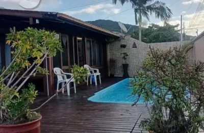 Casa residencial com 4 quartos  à venda, 210.00 m2 por r$740000.00  - ingleses do rio vermelho - florianopolis/sc