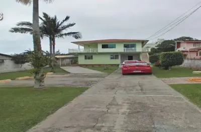 Casa Residencial com 4 quartos  à venda, 200.00 m2 por R$2300000.00  - Praia Do Santinho - Florianopolis/SC