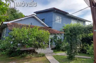 Casa residencial com 5 quartos  à venda, 270.00 m2 por r$1650000.00  - sambaqui - florianopolis/sc