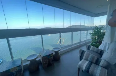 Um verdadeiro luxo!!! uma vista deslumbrante do mar, varanda gourmet, lazer completo em santos!!!!
