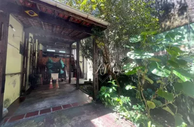 Excelente casa, 3 dormitórios, jardim, garagem, à 1 quadra da praia em são vicente!!