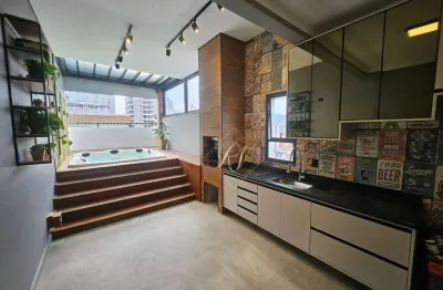 Estuda permuta em imóvel menor valor, cobertura com vista mar, reformada, com churrasqueira à carvão, à 1 quadra da praia em santos!!!