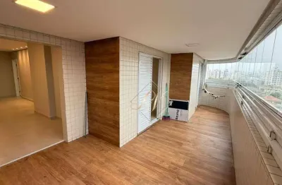 Reformado, varanda gourmet com churrasqueira, 3 dormitórios, lazer completo no bairro ponta da praia!!!