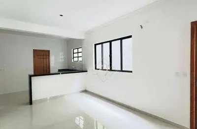 Casa térrea, fino acabamento, quintal, vaga, churrasqueira, no bairro embaré em santos!!