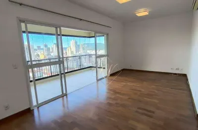 Maravilhoso apartamento, andar alto, vista livre, prédio com lazer, a 3 quadras da praia no bairro do embaré!!!