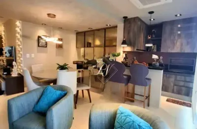 Maravilhoso apartamento, de frente, porteira fechada, a 3 quadras da praia no coração do embaré!!