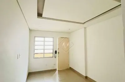 No coração do gonzaga, 1 dormitório, reformado, na cidade de santos!!!