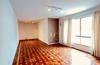 Maravilhoso apartamento, super amplo, 3 dormitórios, vaga demarcada, à 1 quadra da praia em santos!!!