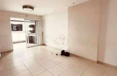 À 1 quadra da praia, vista mar, apartameto triplex, varanda, 3 vagas demarcadas, lazer completo em santos!!!