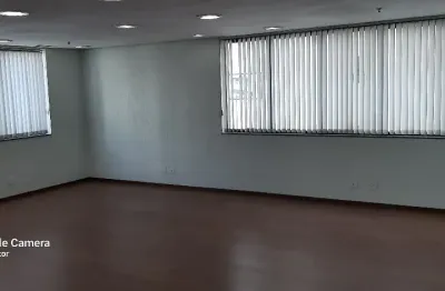 Excelente conjunto comercial - amplo - localização privilegiada