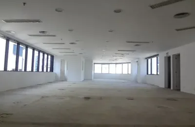 Excelente conjunto comercial - localização privilegiada