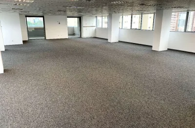 Sala comercial com 1 sala para alugar na Rua Luiz Seráphico Júnior, 511, Jardim Caravelas, São Paulo