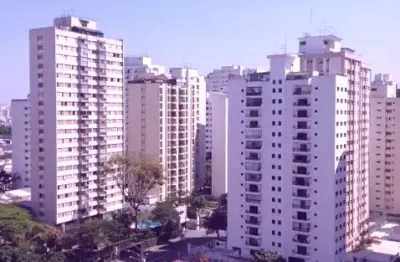 Flat com 1 quarto para alugar na Avenida Ibijaú, 368, Moema, São Paulo