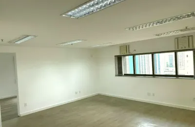 Excelente conjunto comercial - 4 salas - 5 banheiros
