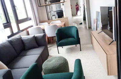 Excelente apto mobiliado - varanda - lazer - localização privilegiada