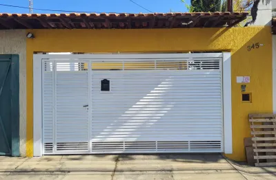 Casa com 3 quartos para alugar na Rua Bartolomeu Feio, 345, Vila Cordeiro, São Paulo