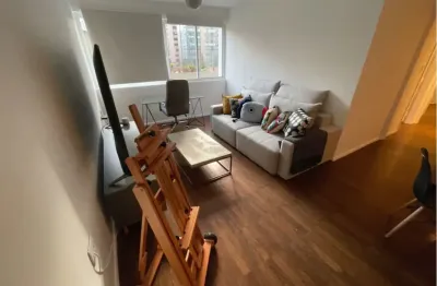 Excelente imóvel - amplo - suíte - localização privilegiada