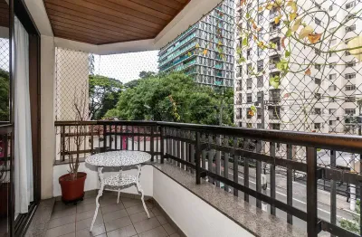 Excelente apto - varanda - lazer - localização privilegiada