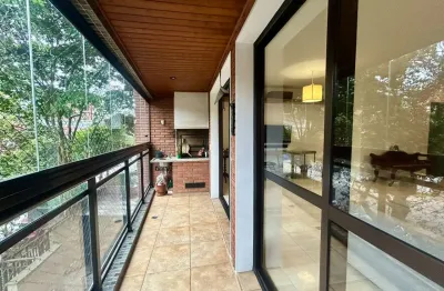 Excelente apto mobiliado - varanda gourmet - lazer - localização privilegiada