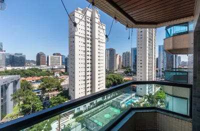 Excelente apto  - varanda - lazer - localização privilegiada