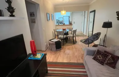 Excelente apto mobiliado - sacada - localização privilegiada