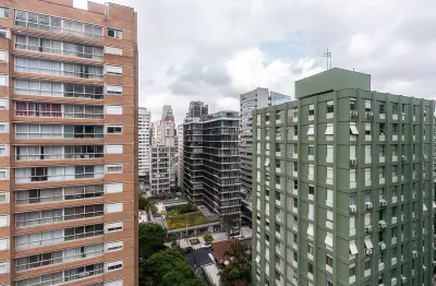 Excelente apto - varanda - lazer - localização privilegiada