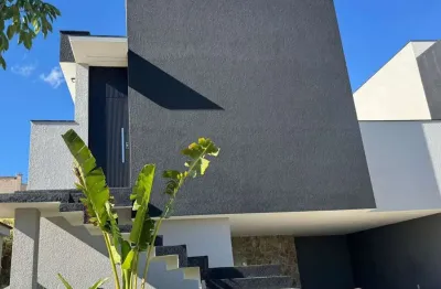 Casa espaçosa com 3 suítes, escritório e espaço gourmet no cyrela landscape
