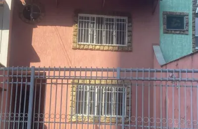 Casa com 4 quartos à venda na Rua Francisco Vaz de Magalhães, 75, Cascatinha, Juiz de Fora