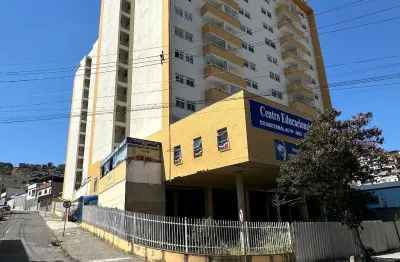Exclente apartamento  2 quartos a poucos metrso do manoel honório