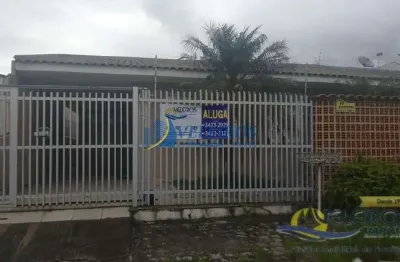 Casa com 3 quartos à venda no palmital, paranaguá  por r$ 650.000