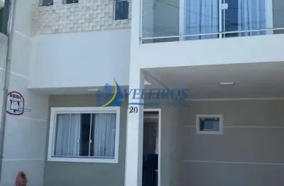 Casa com 3 quartos à venda no parque agari, paranaguá  por r$ 750.000