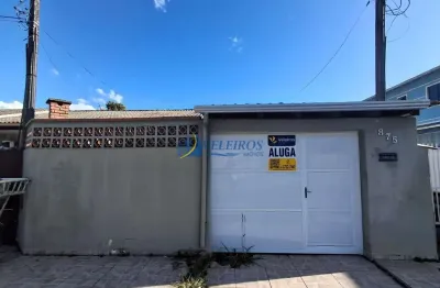 Casa com 2 quartos para alugar no parque são joão, paranaguá  por r$ 2.000